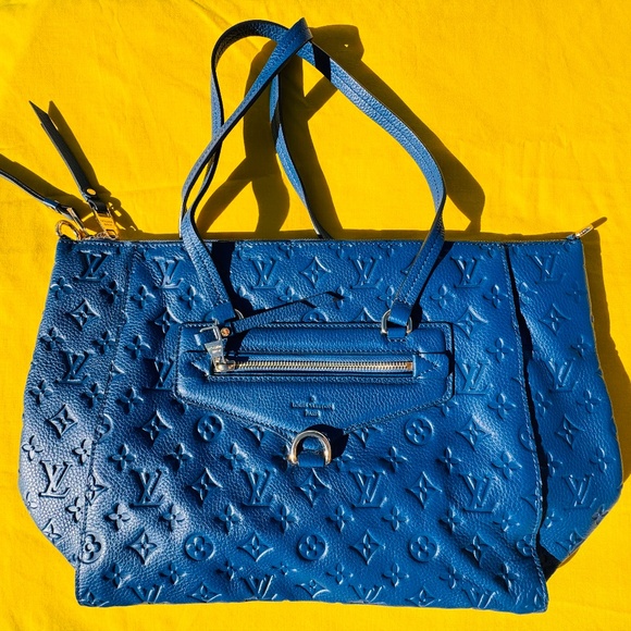 Perfect blue Louis Vuitton shoulder bag - Picture 1 of 12